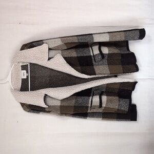 Daytrip Olive Green Black Plaid Sherpa Fleece Plush Shacket Size Large